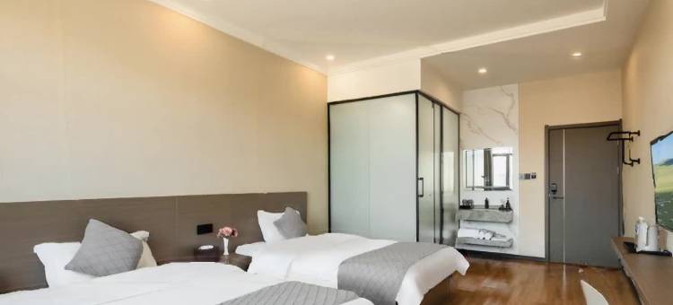 智享优选酒店(乌拉盖草原店)图片