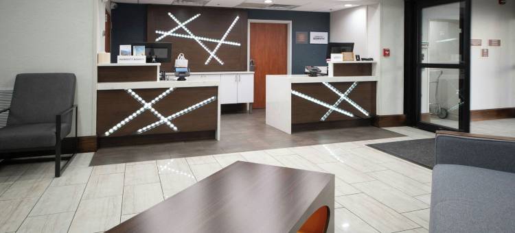 福朋喜来登酒店费耶特维尔自由堡(Four Points by Sheraton Fayetteville Fort Liberty)图片