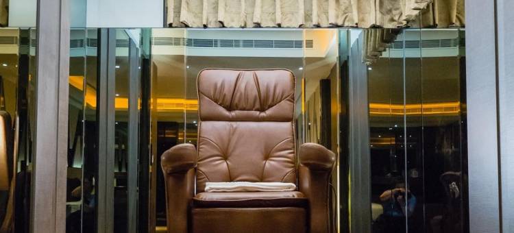 薇风情汽车旅馆(凤山店)图片