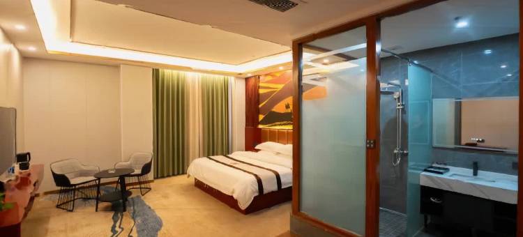 西游印象智能酒店(乌苏火车站九莲泉公园店)图片