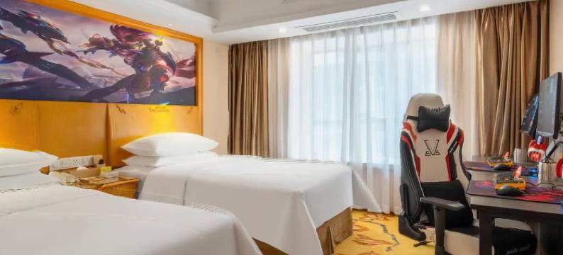 VES电竞酒店(梧州南宁百货高铁南站店)图片