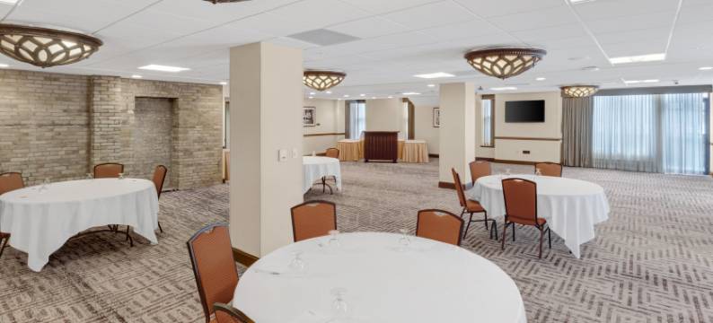 密尔沃基市中心希尔顿花园酒店(Hilton Garden Inn Milwaukee Downtown)图片