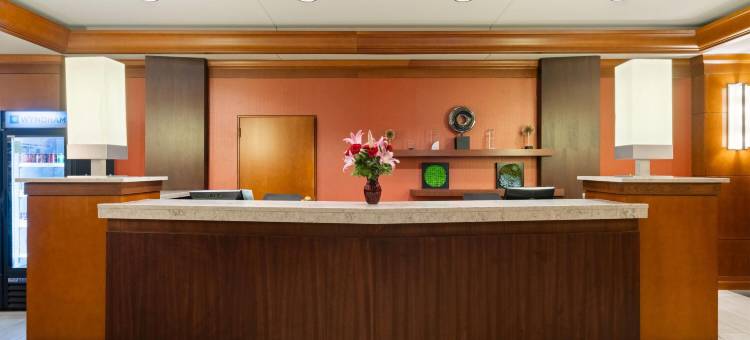 约翰迪尔议院莫林温德姆酒店(Wyndham Moline on John Deere Commons)图片