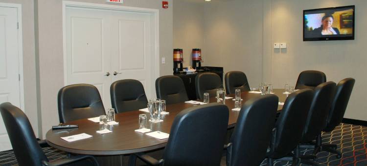 莱斯布里奇希尔顿欢朋酒店(Hampton Inn & Suites by Hilton Lethbridge)图片