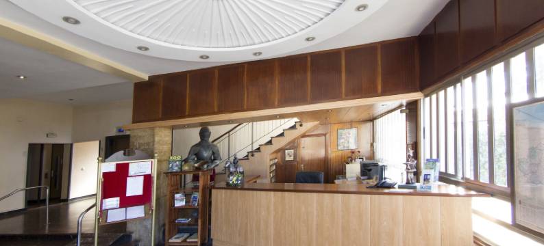 科斯莫波尔酒店(Hotel Cosmopol)图片