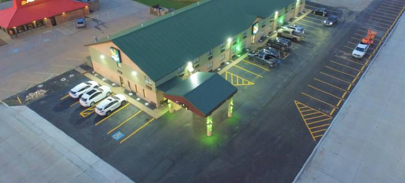 拉塞尔的品质酒店(Quality Inn)图片