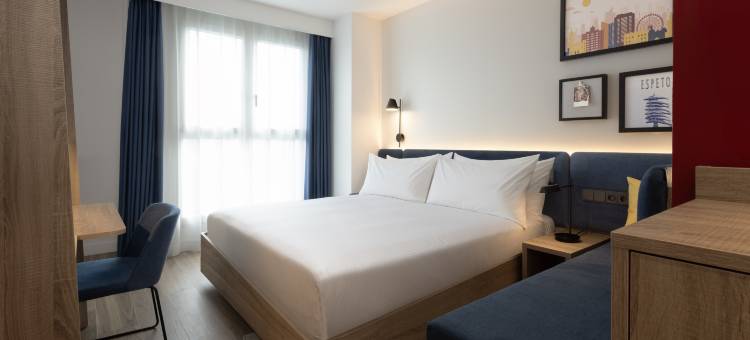 马拉加马蒂里科斯希尔顿欢朋酒店(Hampton by Hilton Malaga Martiricos)图片