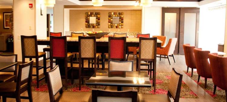 希尔顿欢朋酒店-东温莎(Hampton Inn East Windsor)图片