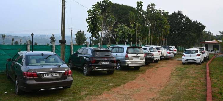 JUNGLE FARMS BY MAARK INN图片