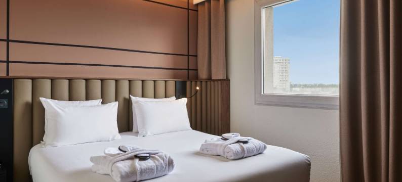 巴黎楠泰尔美居酒店(步行5分钟至RER A线Nanterre Ville站)(Mercure Paris Nanterre)图片