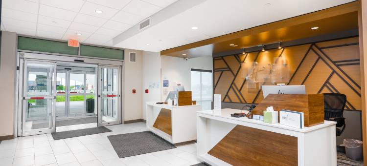 Holiday Inn Express & Suites Cedar Rapids NE - Marion by IHG图片