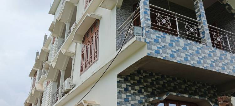 鲁德拉之家(Rudra Homes)图片