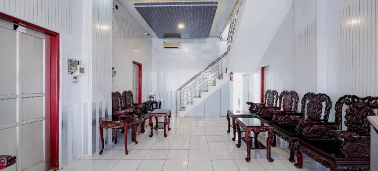 乌尔班维尤行政公寓酒店-三宝垄-由红门酒店管理(Urbanview Hotel Executive Residence Semarang by RedDoorz)图片