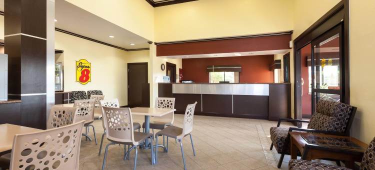 费尔菲尔德速8酒店(Super 8 by Wyndham Fairfield, TX)图片