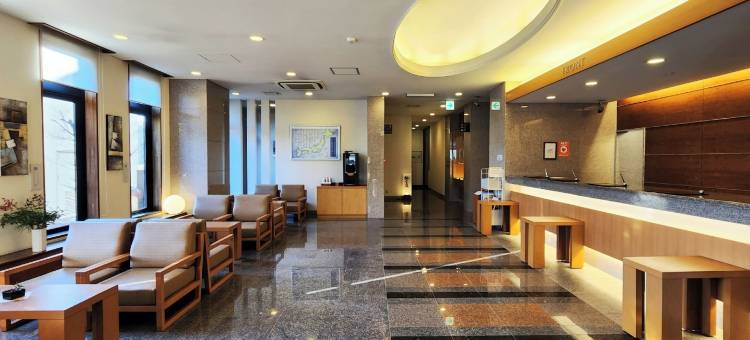 露樱酒店龟山交流道口店(Hotel Route-Inn Kameyama Inter)图片