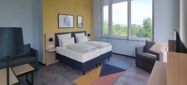 IHG旗下柏林机场Candlewood Suites酒店(Candlewood Suites BERLIN AIRPORT by IHG)图片