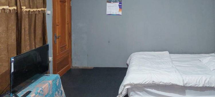 斯里德维民宿酒店(Sri Dewi Homestay)图片