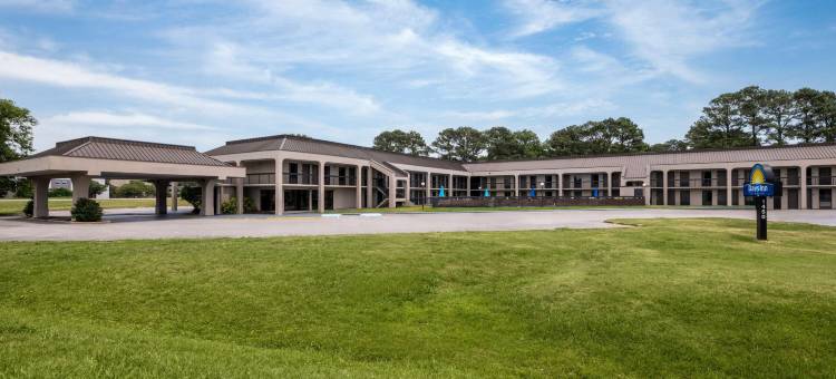 诺福克机场戴斯酒店(Days Inn by Wyndham Norfolk Airport)图片