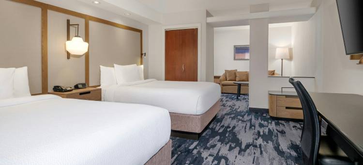 登顿万枫酒店及套房(Fairfield Inn & Suites Denton)图片