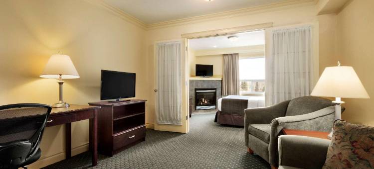 怀特考特戴斯套房酒店(Quality Inn & Suites)图片