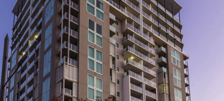 阿德莱德大使馆盛橡套房酒店(Oaks Adelaide Embassy Suites)图片