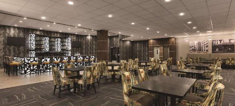 迈克艾伦机场丽笙酒店(Radisson Hotel McAllen Airport)图片