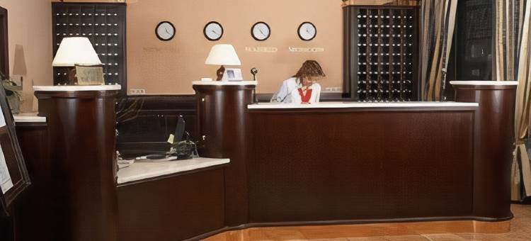 艾诺博里斯酒店(Aeropolis Hotel)图片