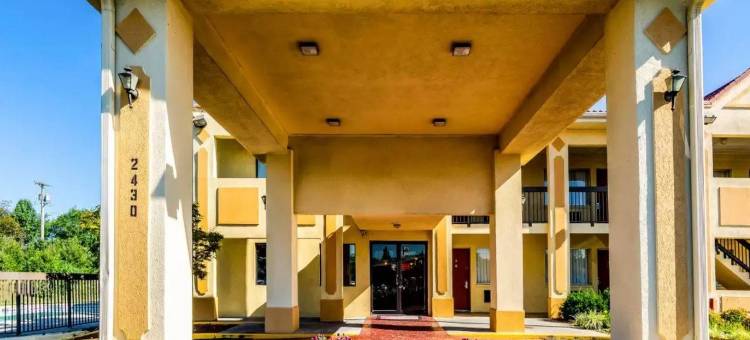 克里斯琴斯堡 - 黑堡 I-81 伊克诺旅馆(Econo Lodge Christiansburg-Blacksburg I-81)图片