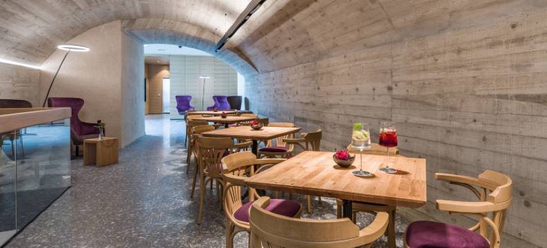 普拉茨希尔施库夫施泰因(Platzhirsch Kufstein)图片