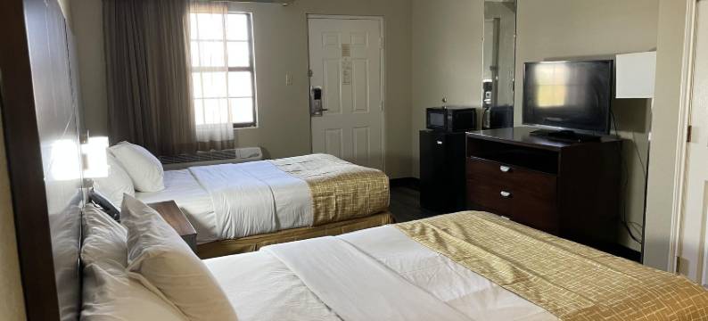 塔斯卡卢萨拉昆塔套房酒店(Travelodge by Wyndham Tuscaloosa)图片