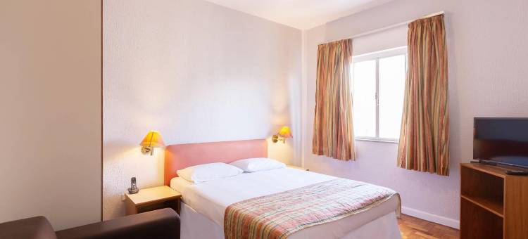 罗哈斯全套房酒店(Hotel Rojas All Suite)图片