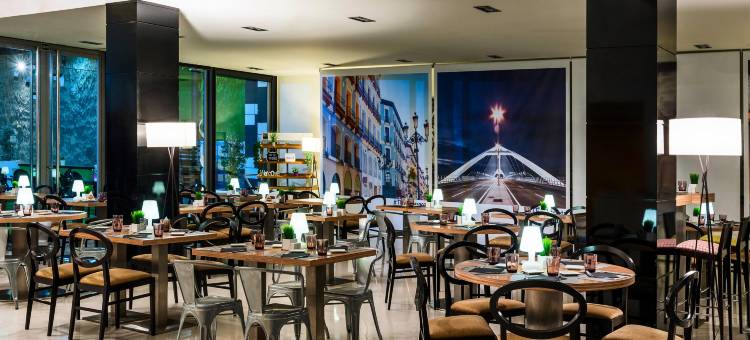 萨拉戈萨崔普酒店(Hotel Zentral Ave)图片