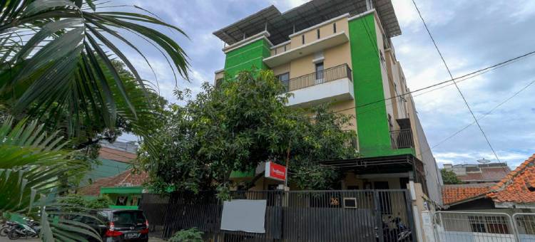 特里萨克提大学附近红多兹PLUS酒店(RedDoorz Plus Near Trisakti University)图片