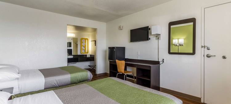 埃尔帕索东6号汽车旅馆(Motel 6 El Paso, TX - East)图片