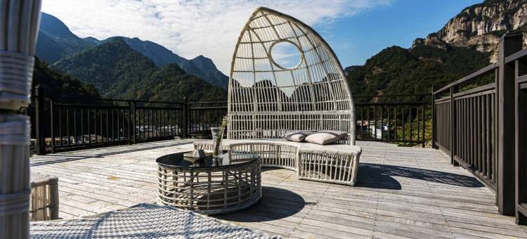 嘻妈爱旅行客栈(霄霞路1号分店)图片