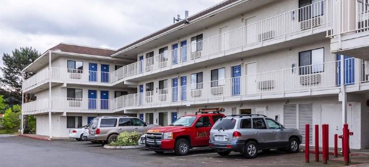 西雅图北-柯克兰6号汽车旅馆(Motel 6 Kirkland, WA - North Kirkland)图片