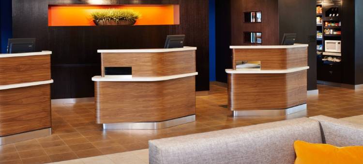 奥佛兰公园堪萨斯城/会展中心万怡酒店(Courtyard Kansas City Overland Park/Convention Center)图片