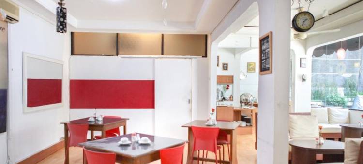 红多兹酒店-近塞特拉萨里商场2号(RedDoorz Near Setrasari Mall 2)图片