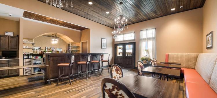 贝斯特韦斯特班德拉套房及轿车(Best Western Bandera Suites  Saloon)图片