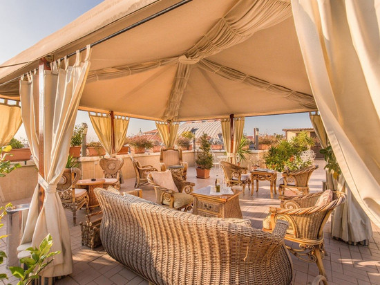 罗马因佩罗酒店