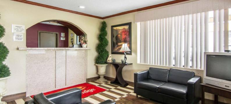 韦尔登罗阿诺克拉皮兹伊克诺旅馆(Econo Lodge Weldon - Roanoke Rapids)图片