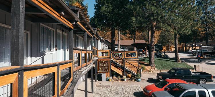 芒特沙斯塔小屋(LOGE Mt. Shasta)图片