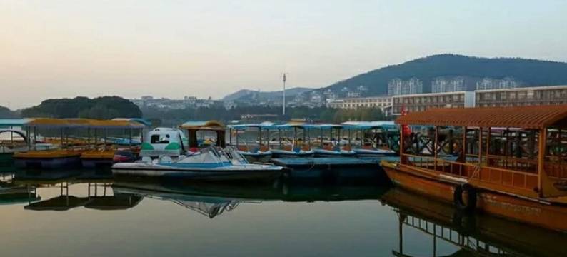 泡泡屋民宿(环太湖路分店)图片