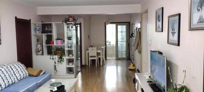 勇敢的心公寓(屋兰路1号分店)图片