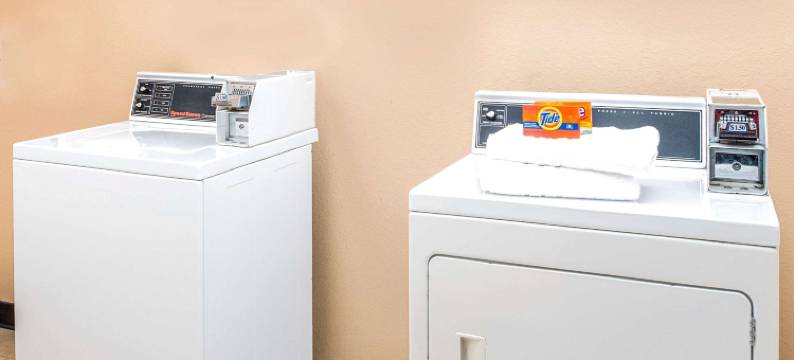 布莱尔速8酒店(Super 8 by Wyndham Blair)图片