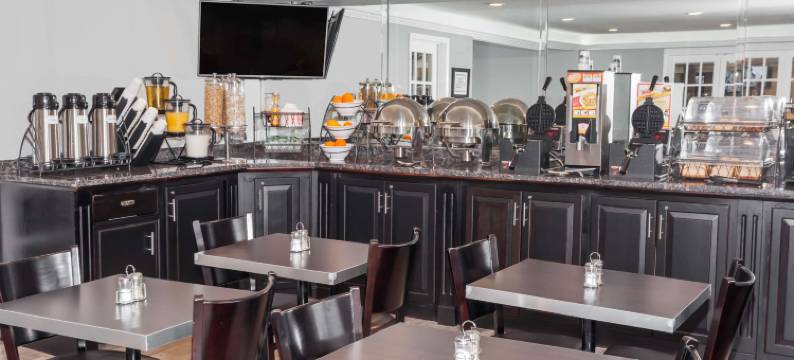 格伦维尤呗盟酒店(Baymont by Wyndham Glenview)图片