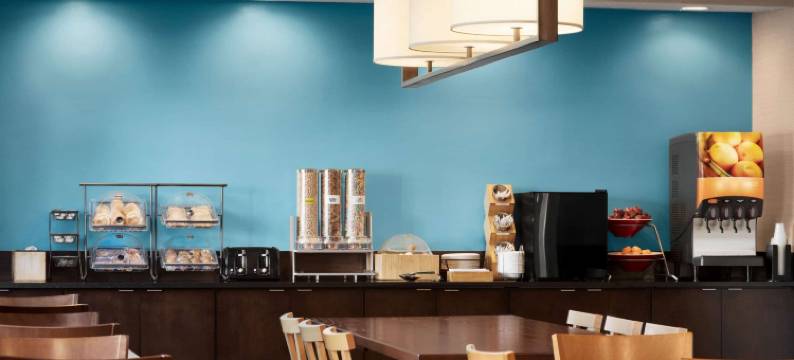 塔尔萨呗盟温德姆酒店(Baymont by Wyndham Tulsa)图片