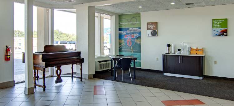 Motel 6 Mount Pleasant, TX图片