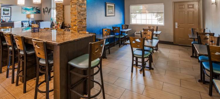 范步伦贝斯特韦斯特酒店(Best Western Van Buren Inn)图片