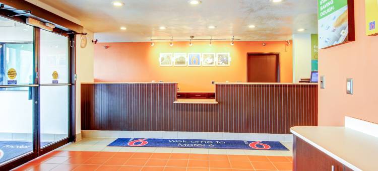 哥伦比亚6号汽车旅馆(Motel 6-Columbia, MO - East)图片